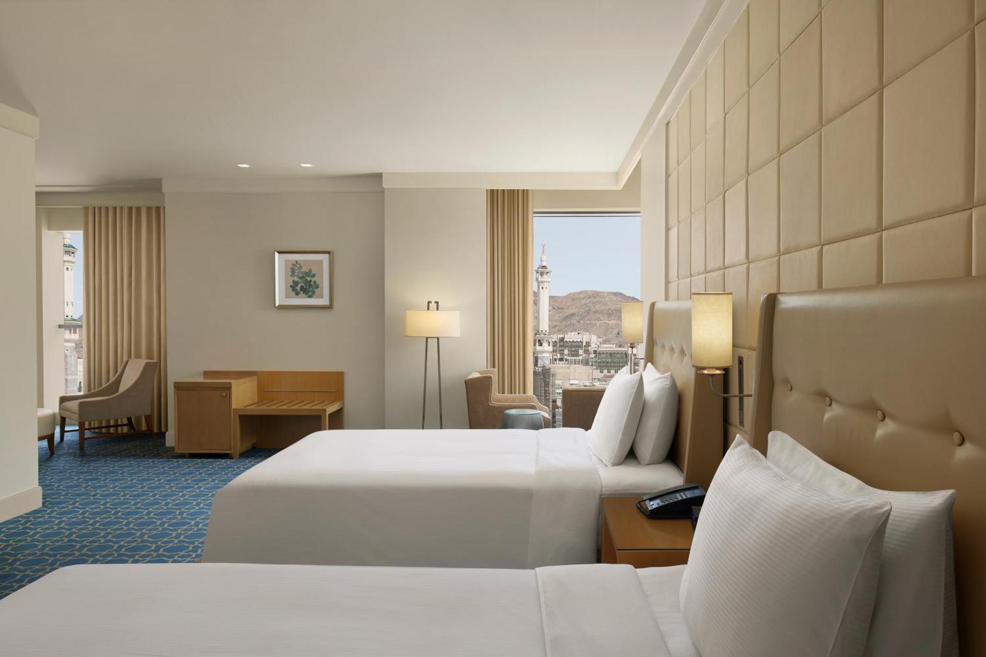ヒルトン マッカ コンベンション ホテル メッカ エクステリア 写真 A room at the hotel