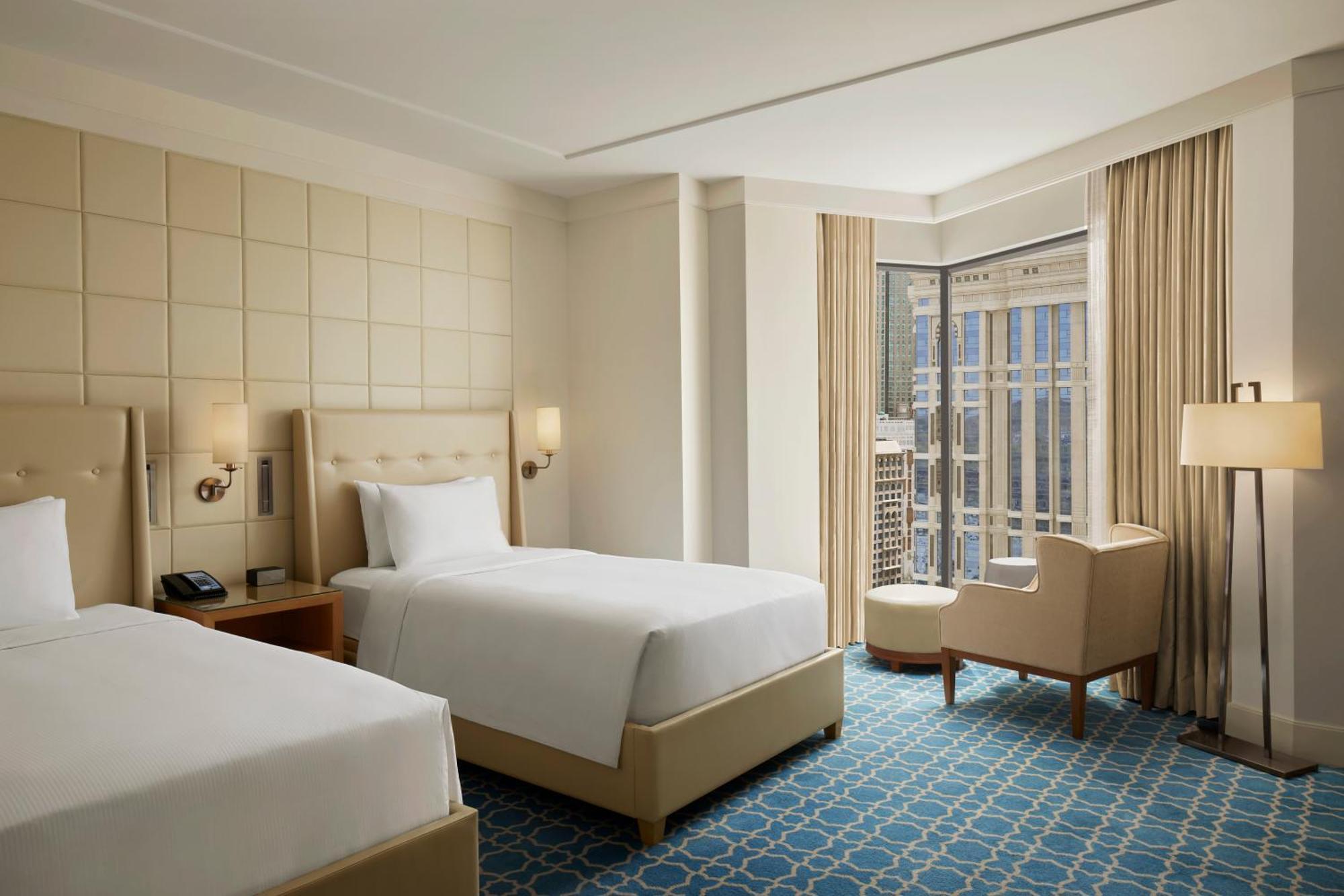 ヒルトン マッカ コンベンション ホテル メッカ エクステリア 写真 A guest room at the hotel
