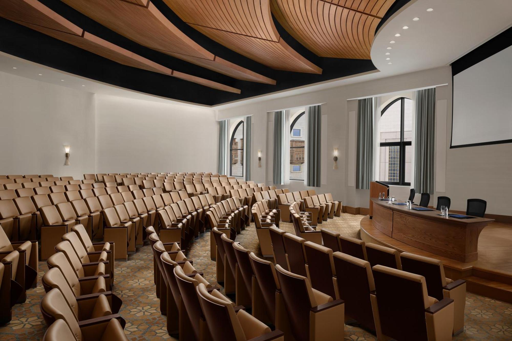 ヒルトン マッカ コンベンション ホテル メッカ エクステリア 写真 The conference room at the 2017 conference